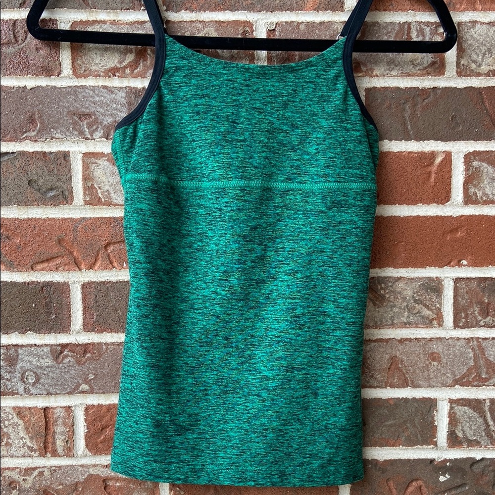 Beyond Yoga Green Fitted Yoga Tank